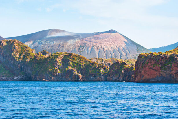 primavera-vulcano-hotel-pinnata-lipari.jpg