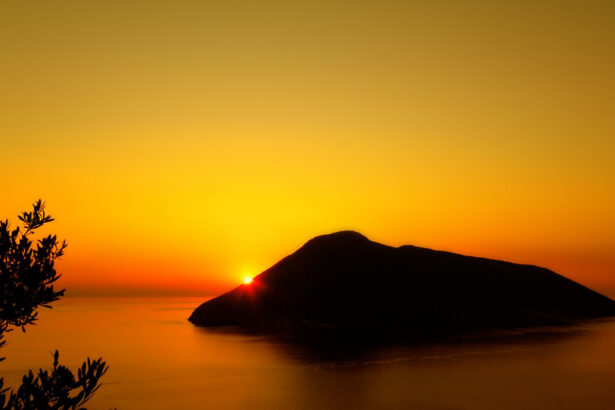 colori-isole-eolie-hotel-pinnata-lipari.jpg