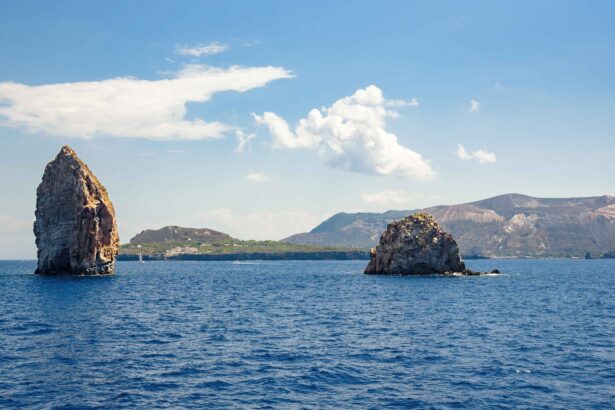 faraglioni-di-lipari-hotel-pinnata.jpg