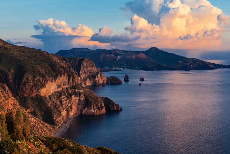 primavera-alle-eolie-pianoconte-hotel-pinnata-lipari.jpg